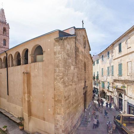Centro Storico Carlo Alberto Alghero Zewnętrze zdjęcie